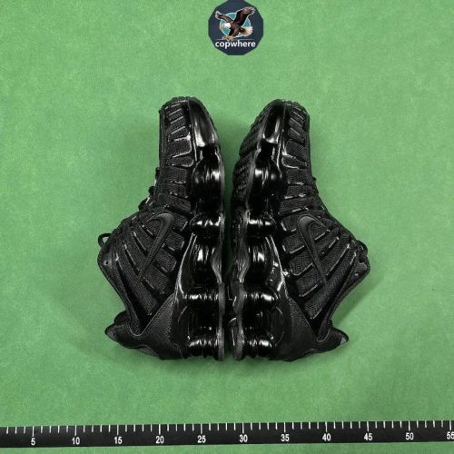 Nike Shox TL Chunky Sneakers Black