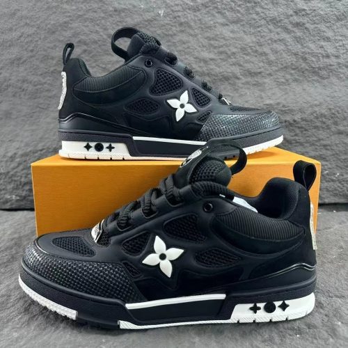 Louis Vuitton LV Trainer chunky sneakers Black and White