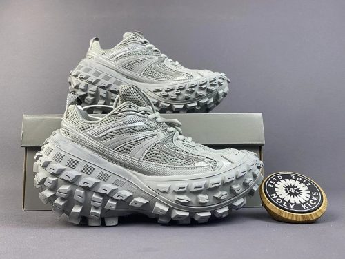 Balenciaga Defender chunky Sneakers Gray