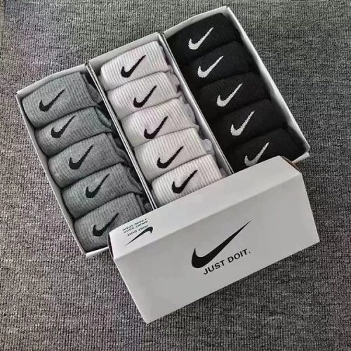 Nike Everyday Cushion Crew Athletic Socks Multicolor