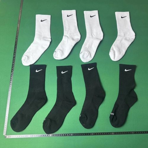 Nike Dri-FIT Crew Socks Athletic Cotton Socks Black and White