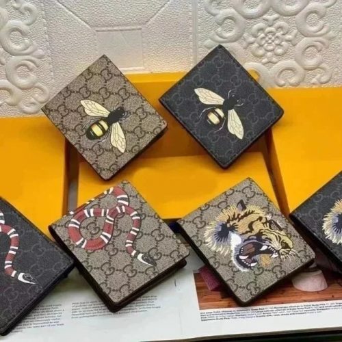 Gucci GG Supreme Animal Print Bi-fold Wallet Multicolor