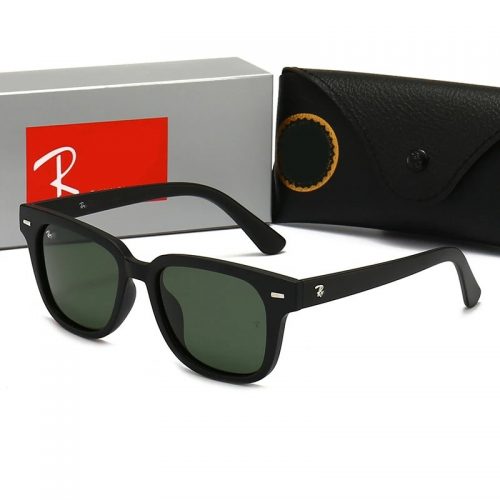Ray-Ban Wayfarer Classic Sunglasses Black
