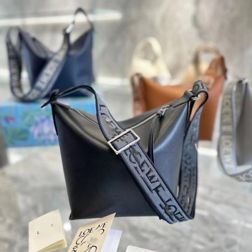 Loewe Hammock Hobo Versatile Leather Shoulder Bag Black