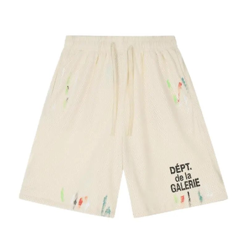 32 32