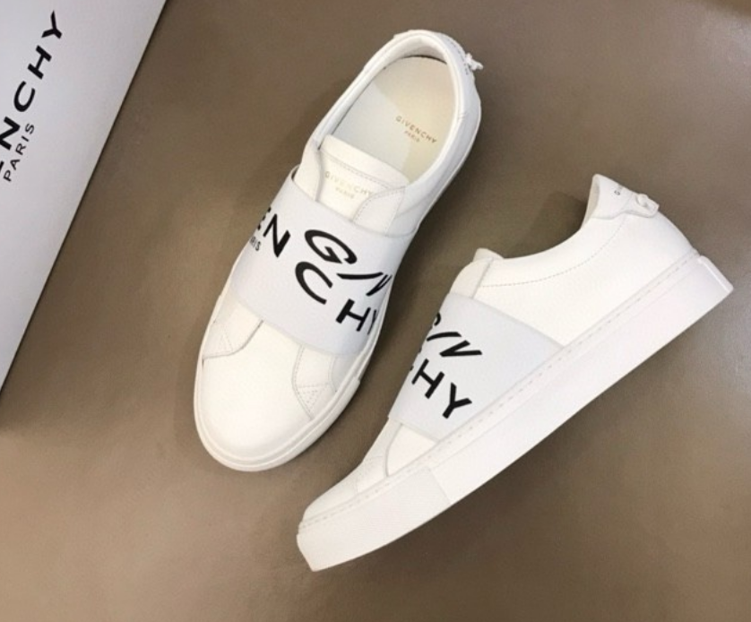 03 03