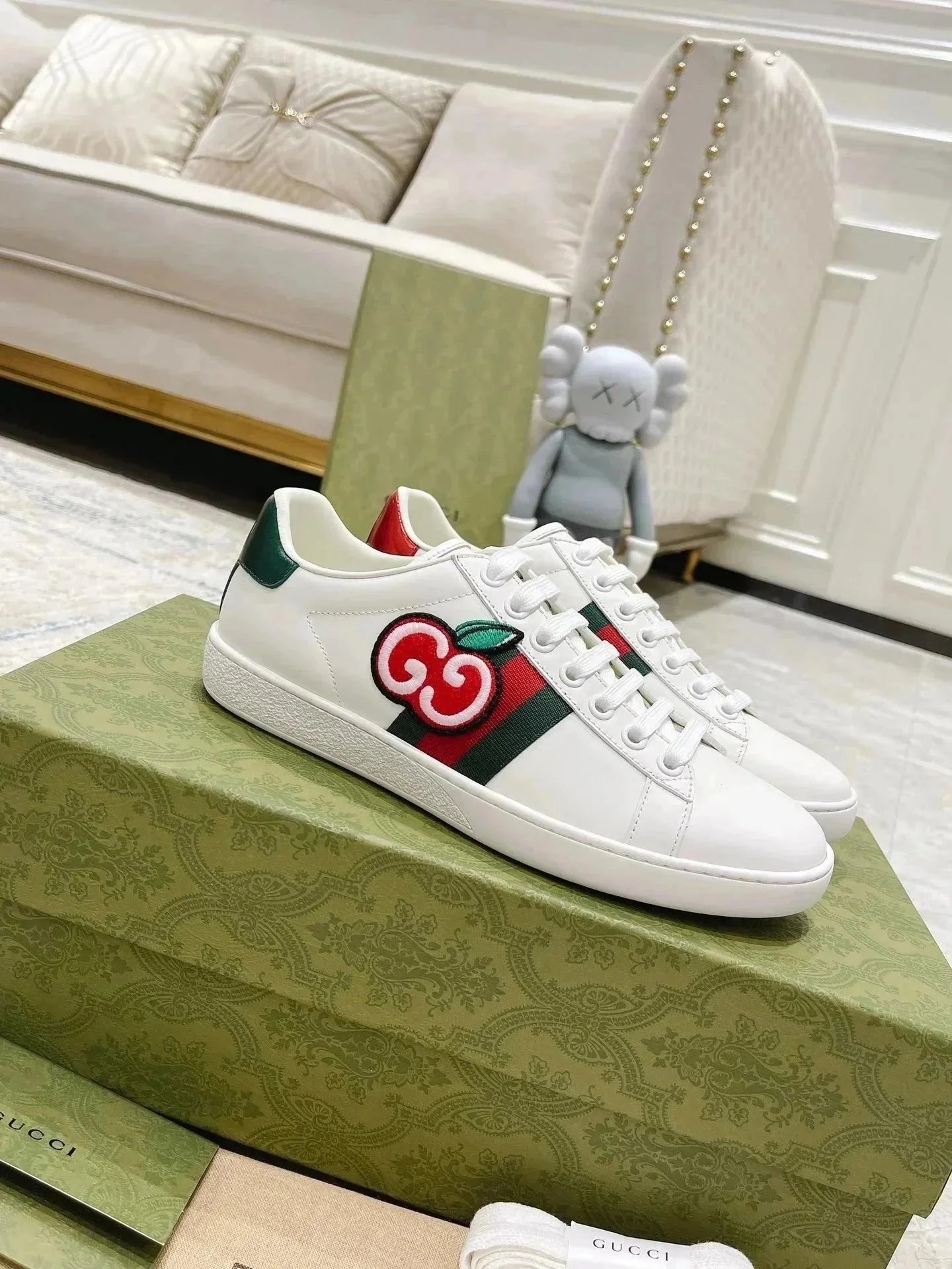 5 5