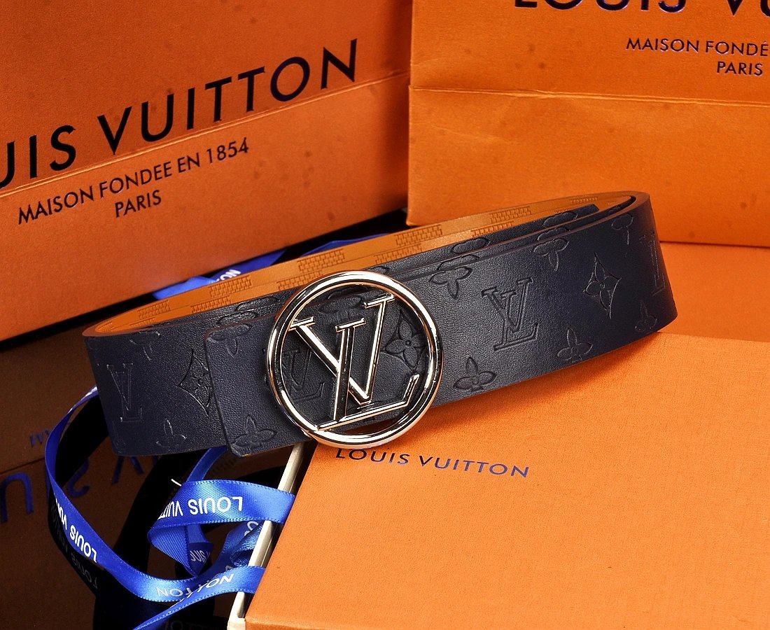 4 4