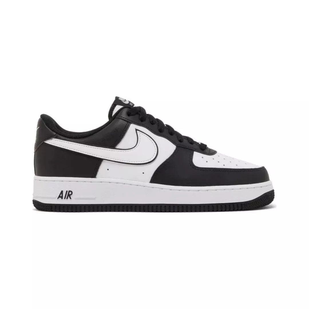 '07 White Swoosh Panda