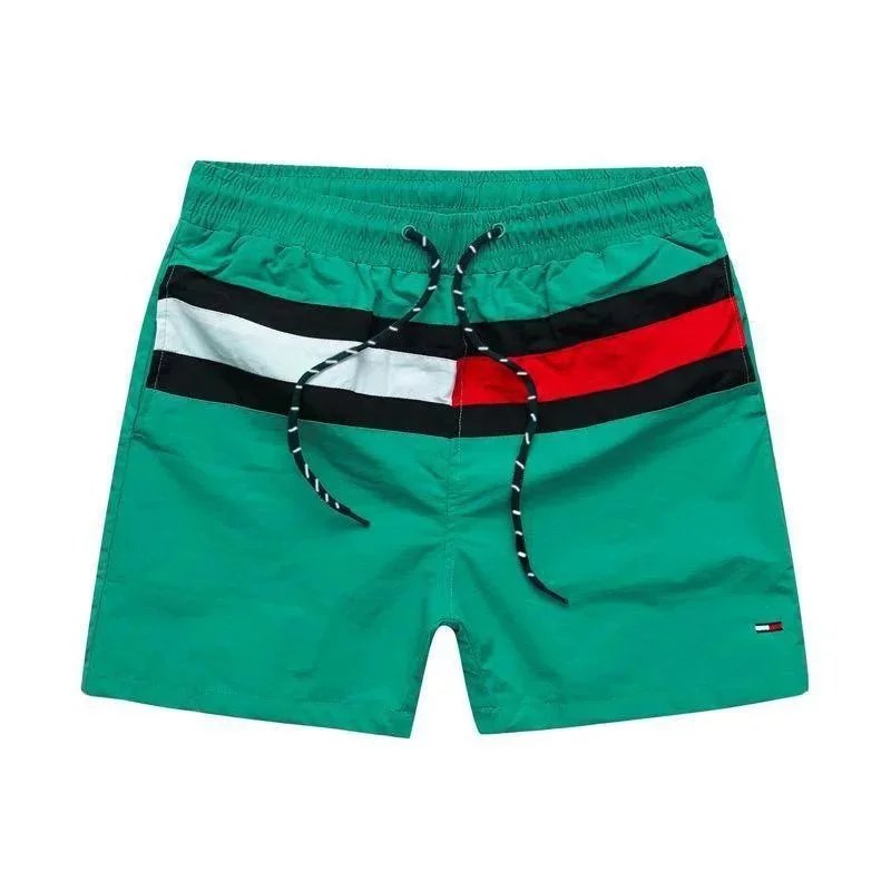 Green White Red 002