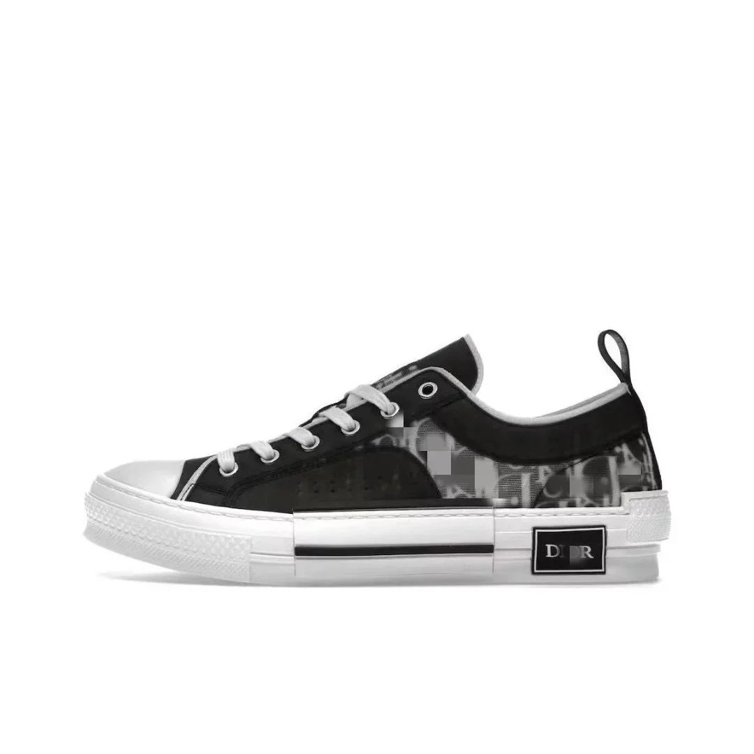 Low-top black (Style 2)