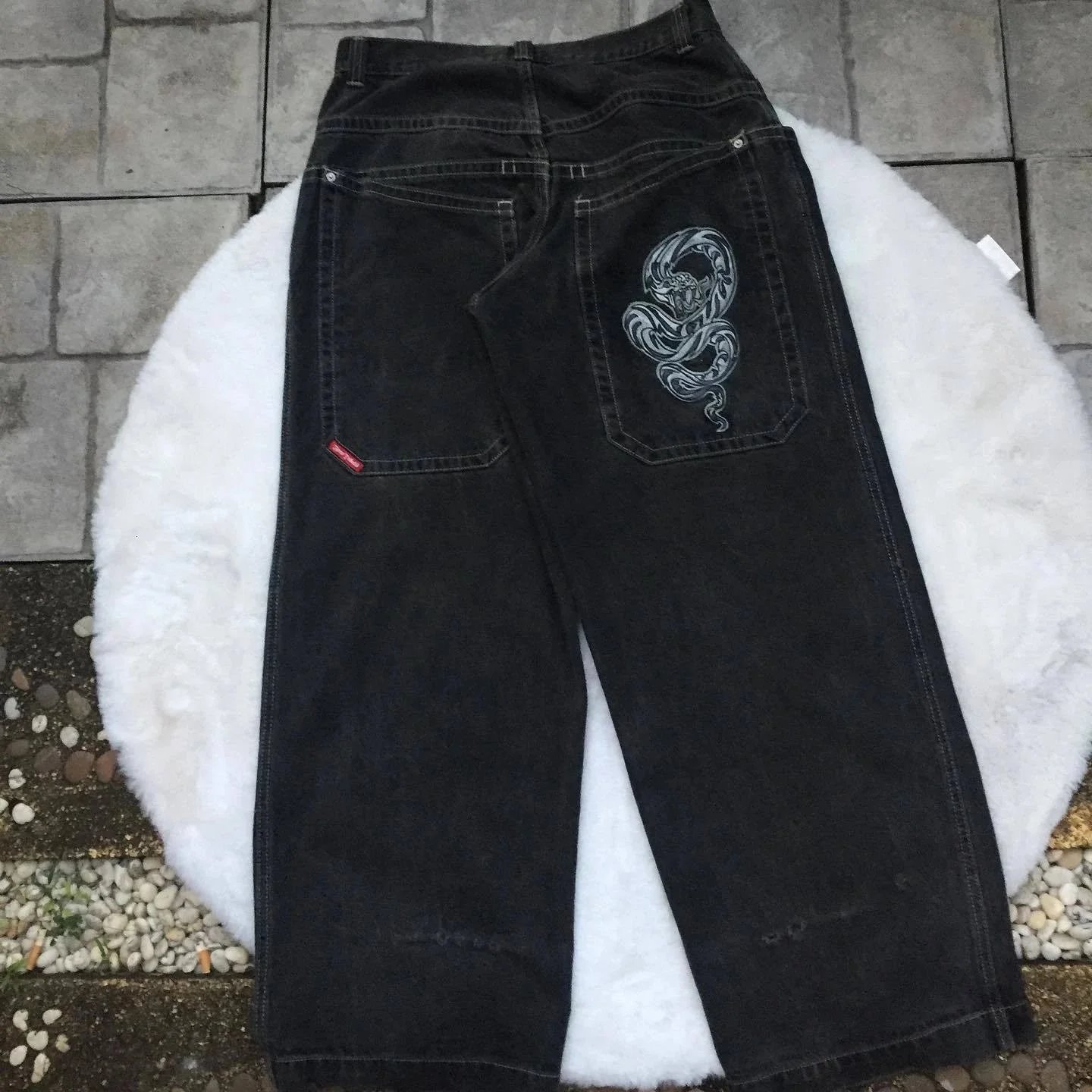 33黑色005 33黑色005
