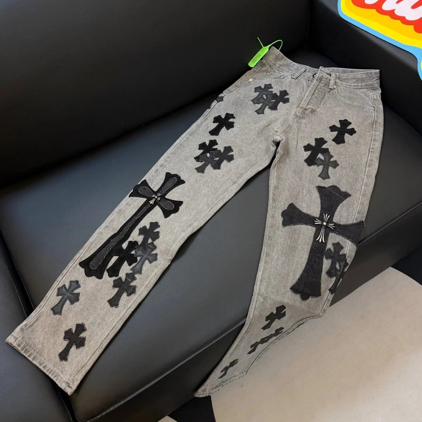 8 8