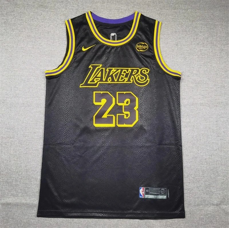 7 7