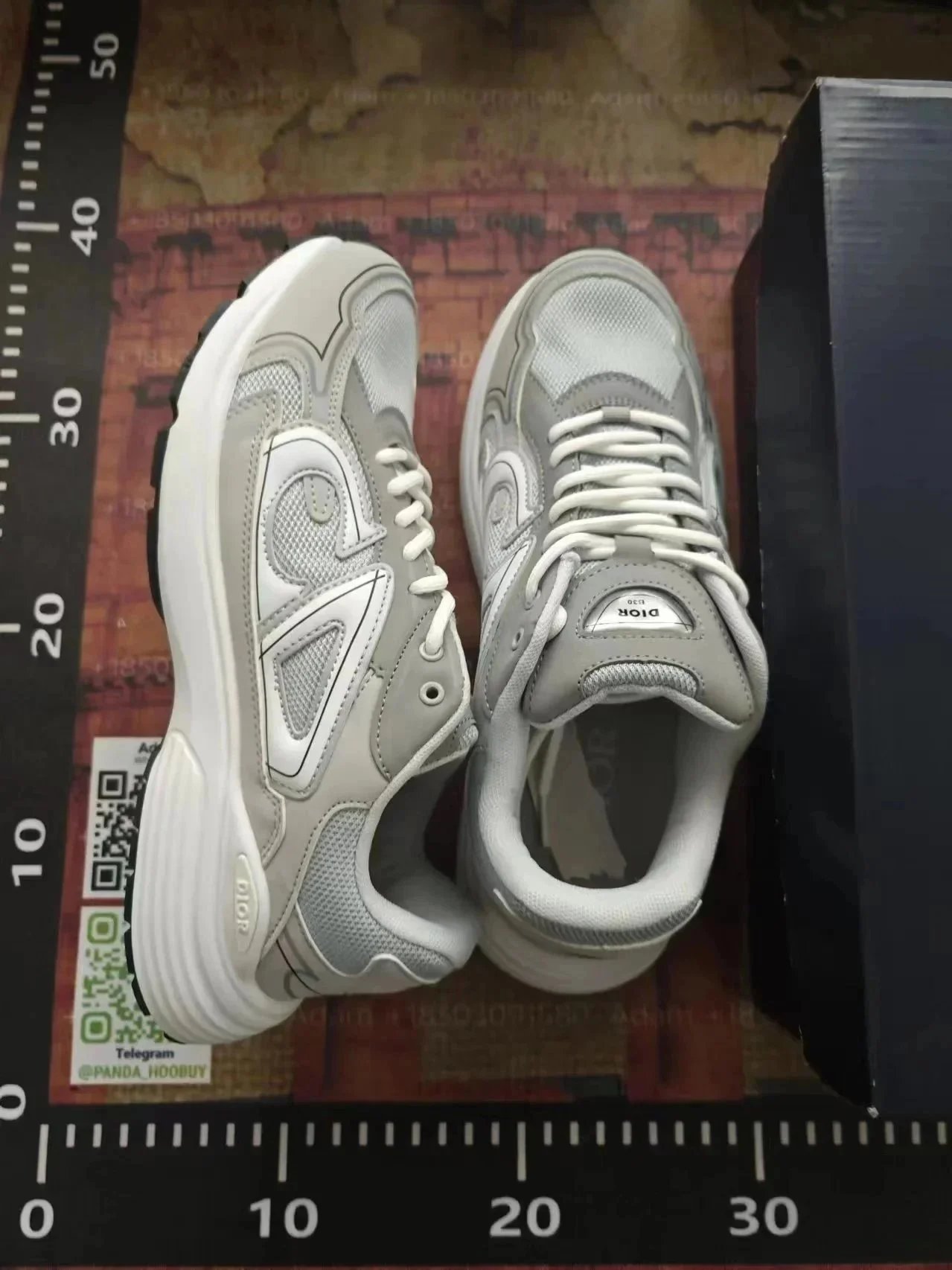 25 25