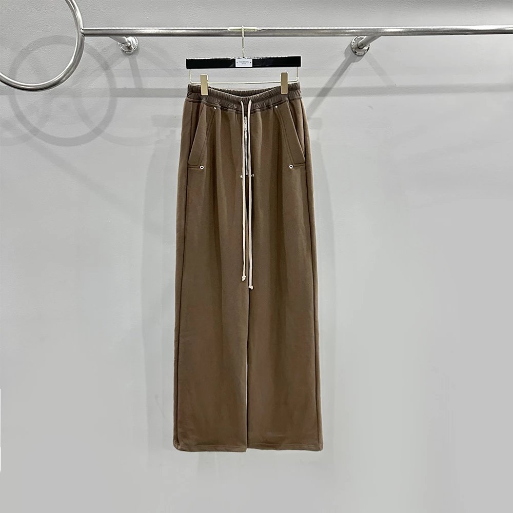 灰色 灰色