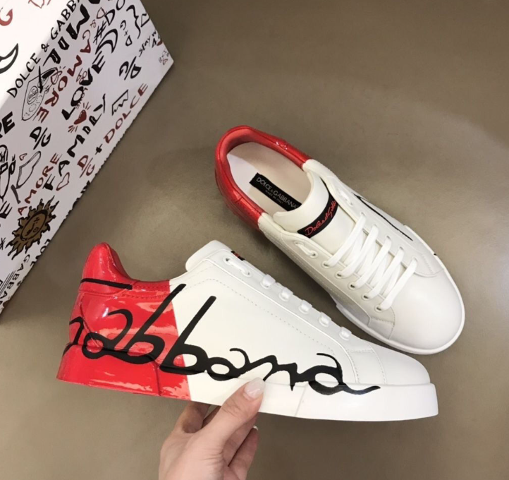 3 3