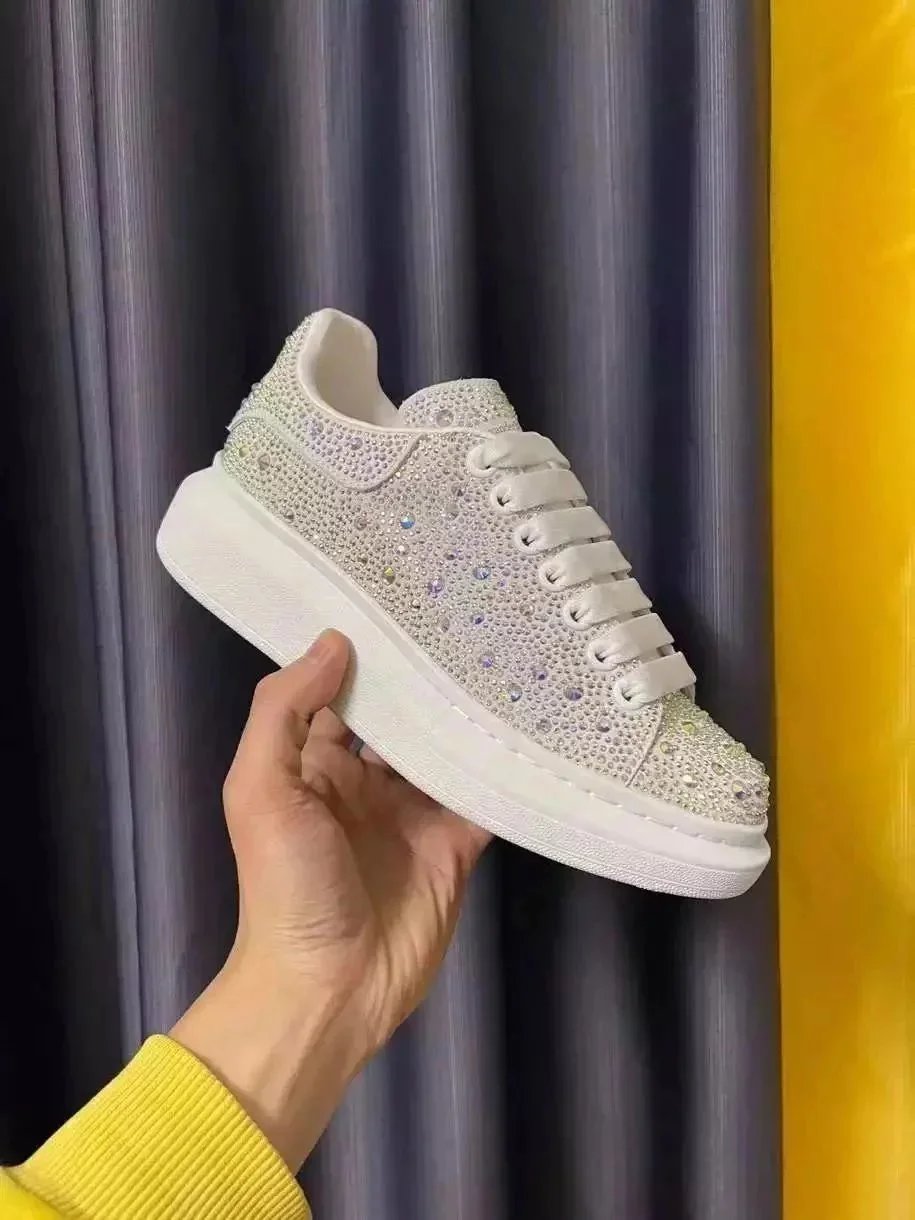 06 06