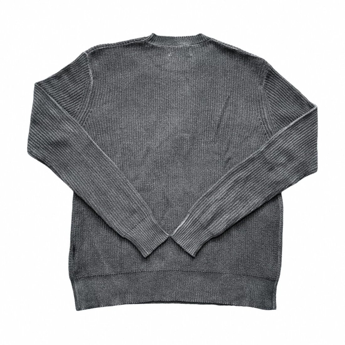 L L