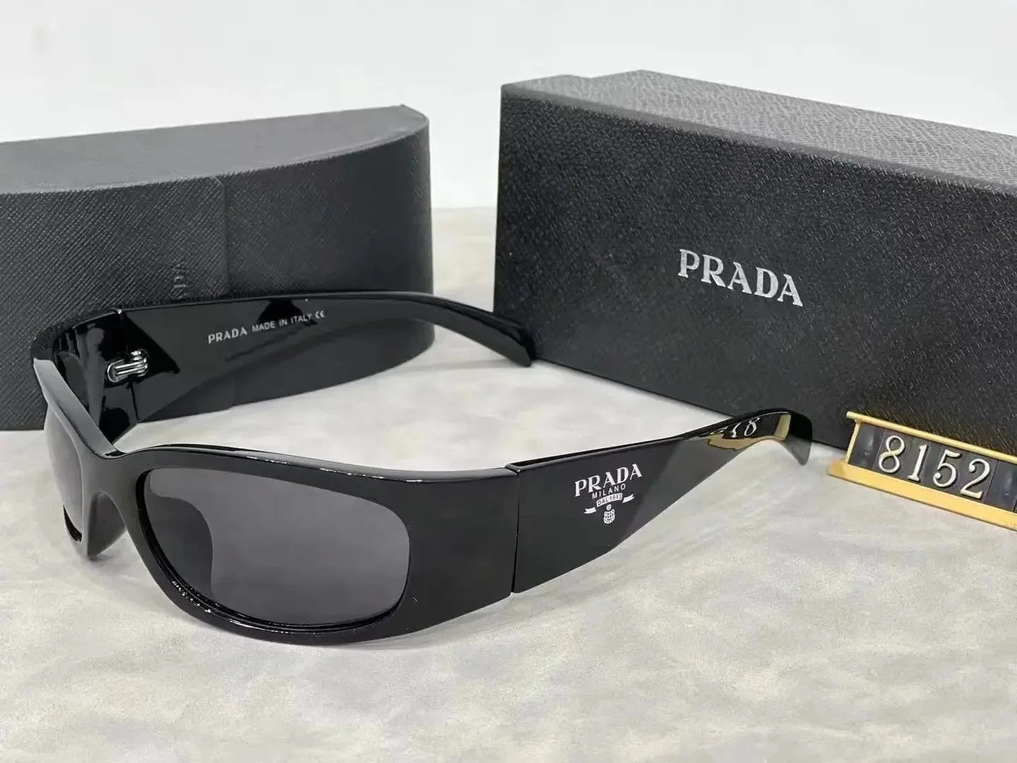 6 6