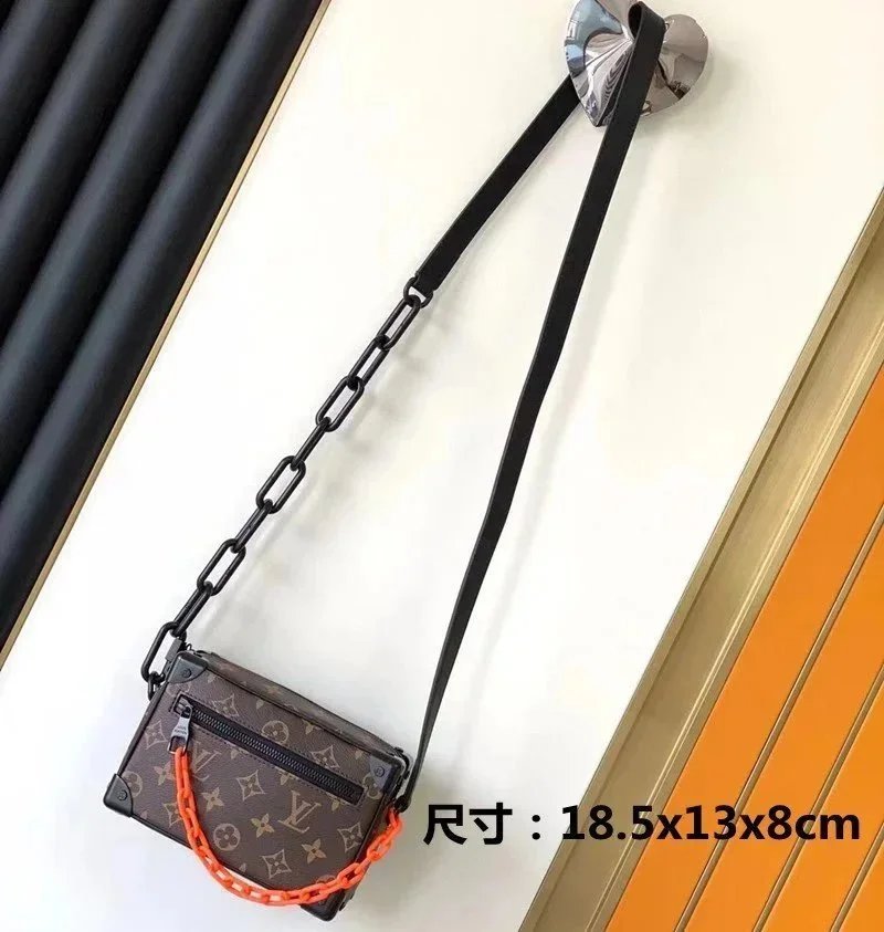 3 3