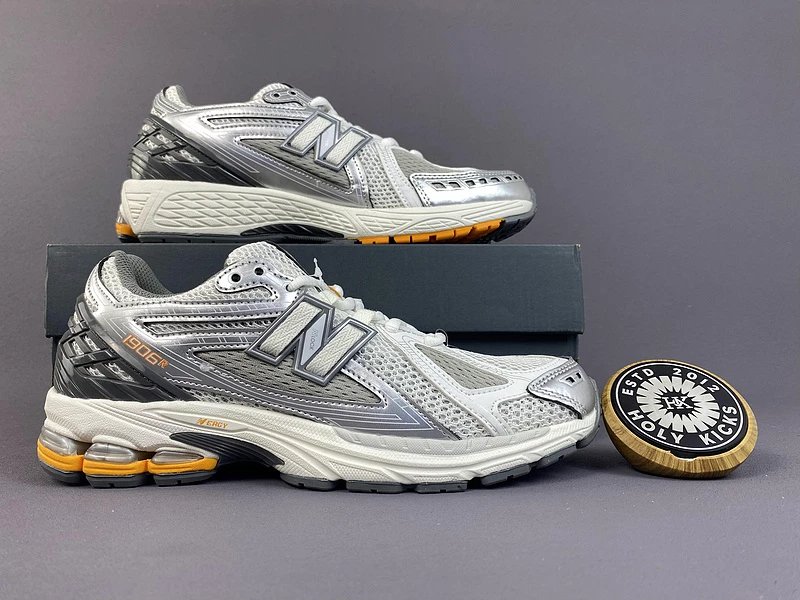 15 15