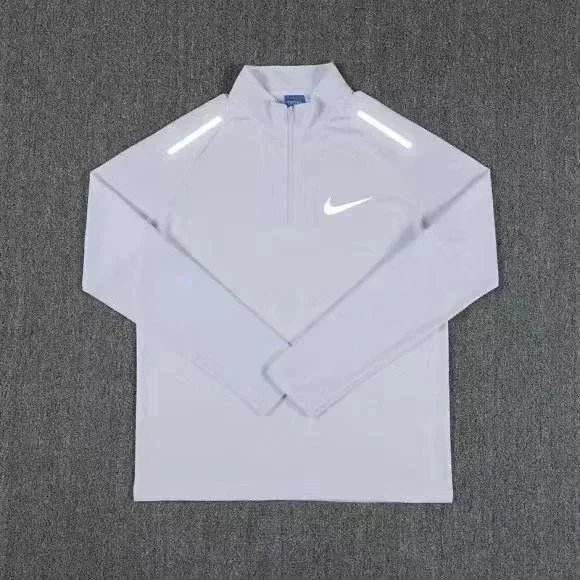 9 9