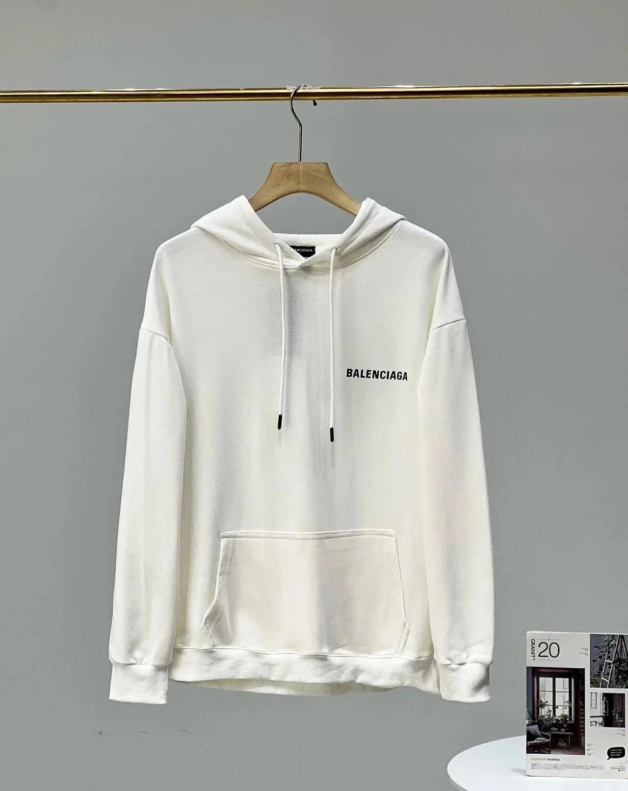 06 06