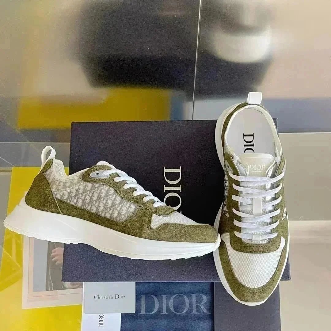 003 003