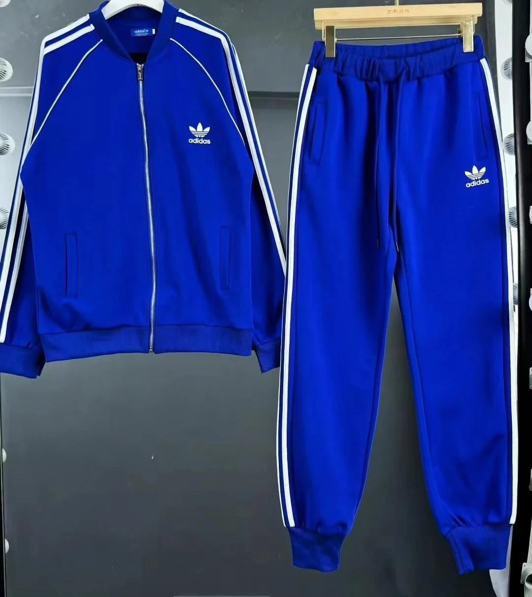 10 10