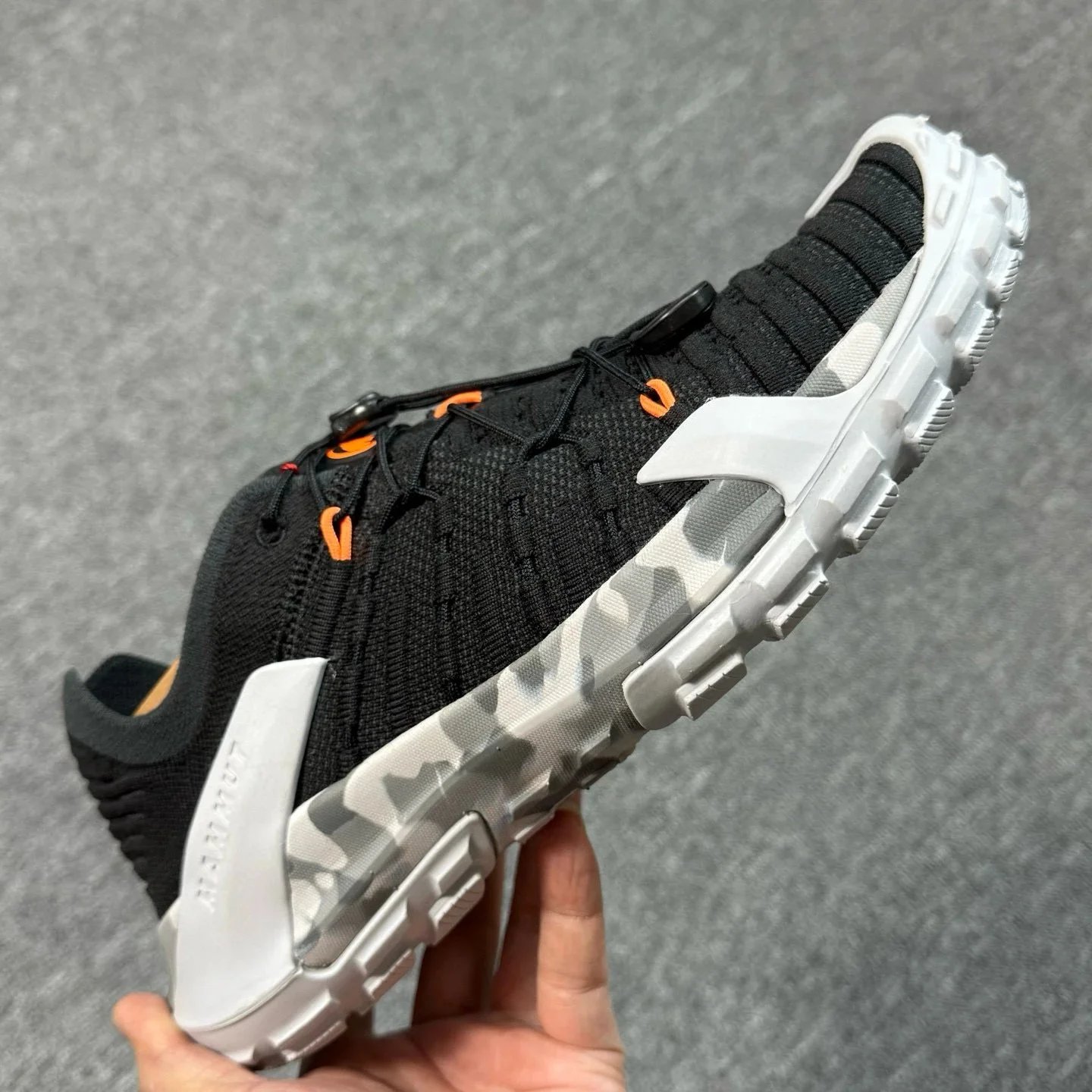 黑白3020-06460 黑白3020-06460