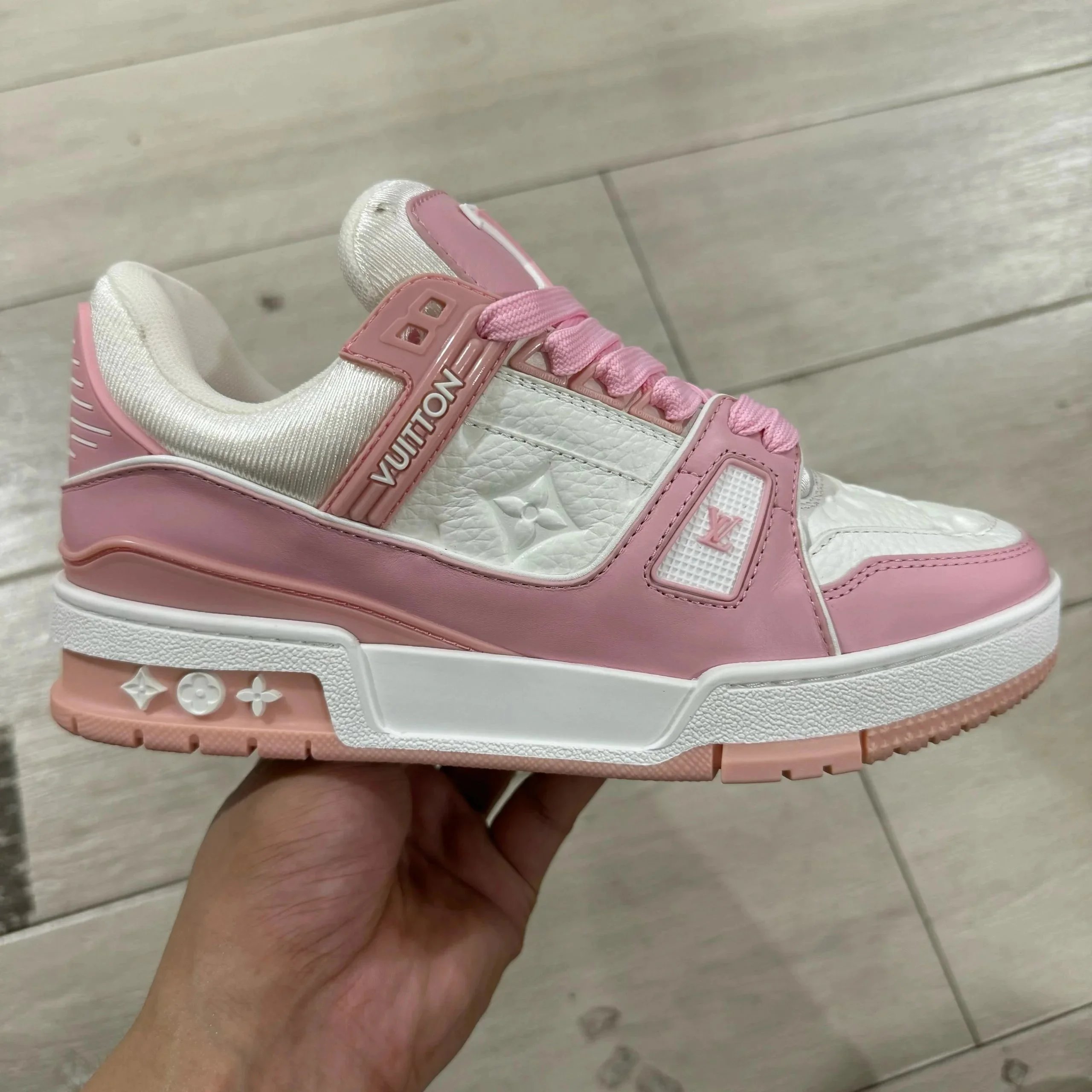 玫瑰粉 玫瑰粉