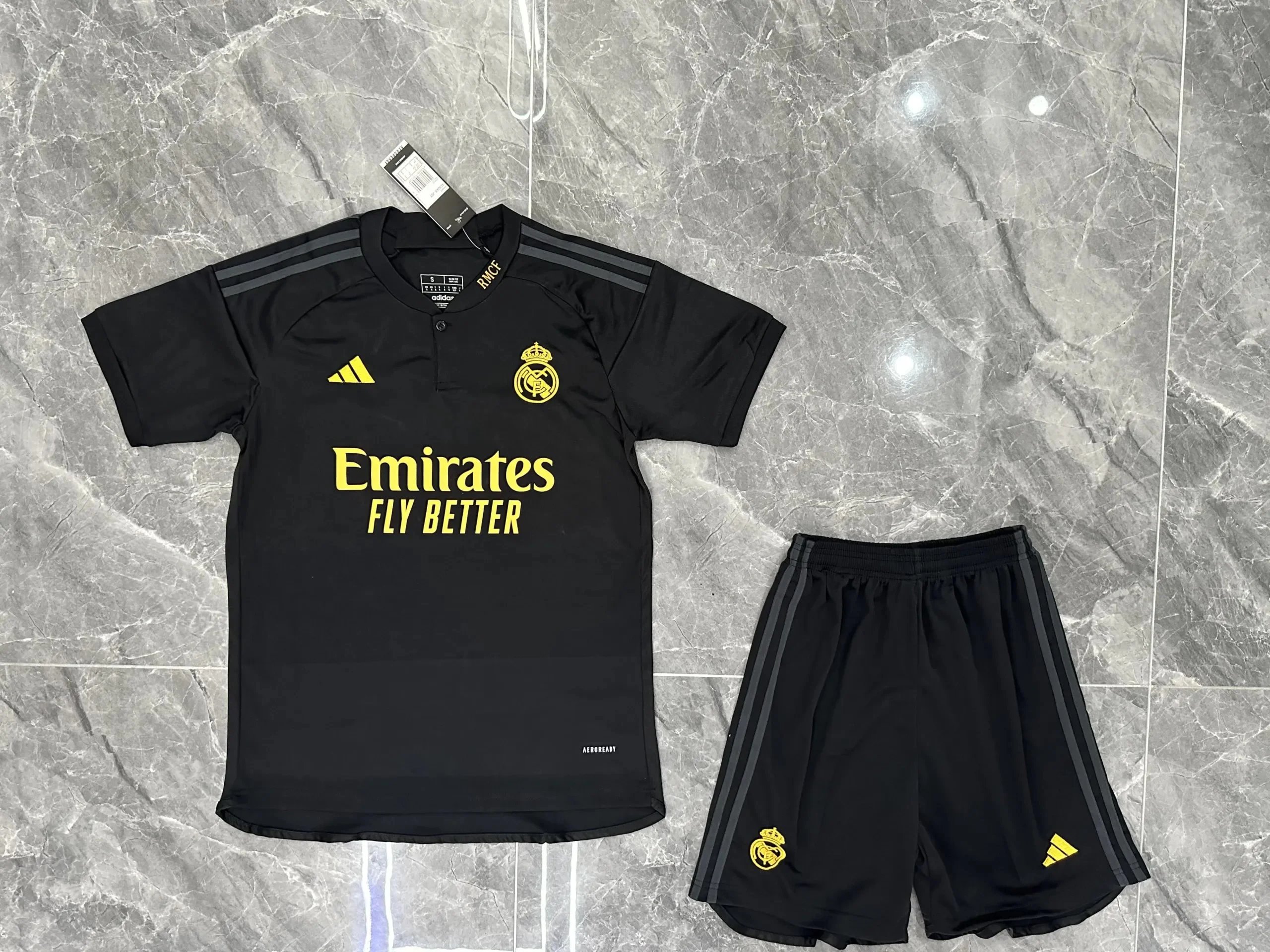 8 8